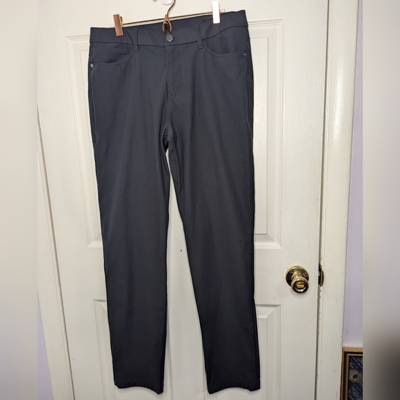 Lululemon ABC Classic Fit Mens Pants Gray Chinos Size 32x31 Performance - Picture 1 of 4